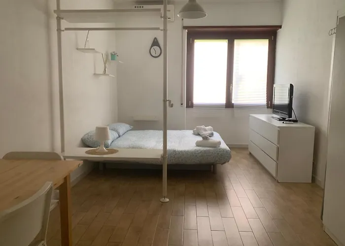 Cozy Piramide Rooms
